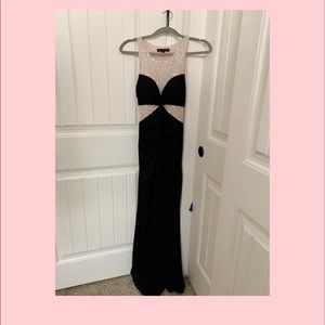 Formal dress that was only worn once